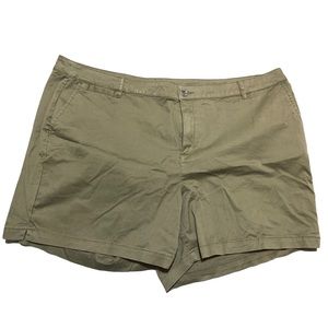 Lane Bryant / Plus Size 26 / Shorts
